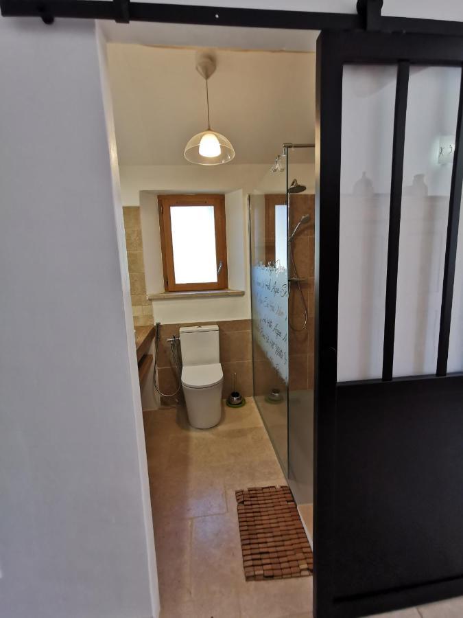 La Peyregoune, Logement En Pleine Nature Et Table D'Hotes Blieux Zewnętrze zdjęcie