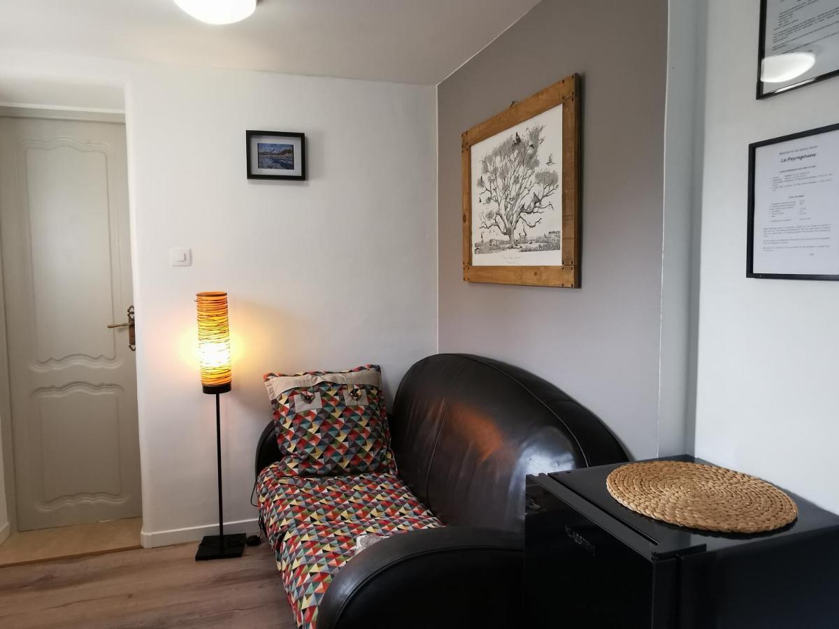 La Peyregoune, Logement En Pleine Nature Et Table D'Hotes Blieux Zewnętrze zdjęcie